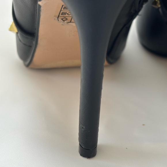 Catherine Malandrino Black Studded Ankle Boots Gold Studs Size 6.5 M - Picture 12 of 16